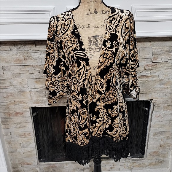 Judith March Black and Gold Velvet, Fringe, and‎ Mesh Kimono Jacket Size Medium - Picture 1 of 9